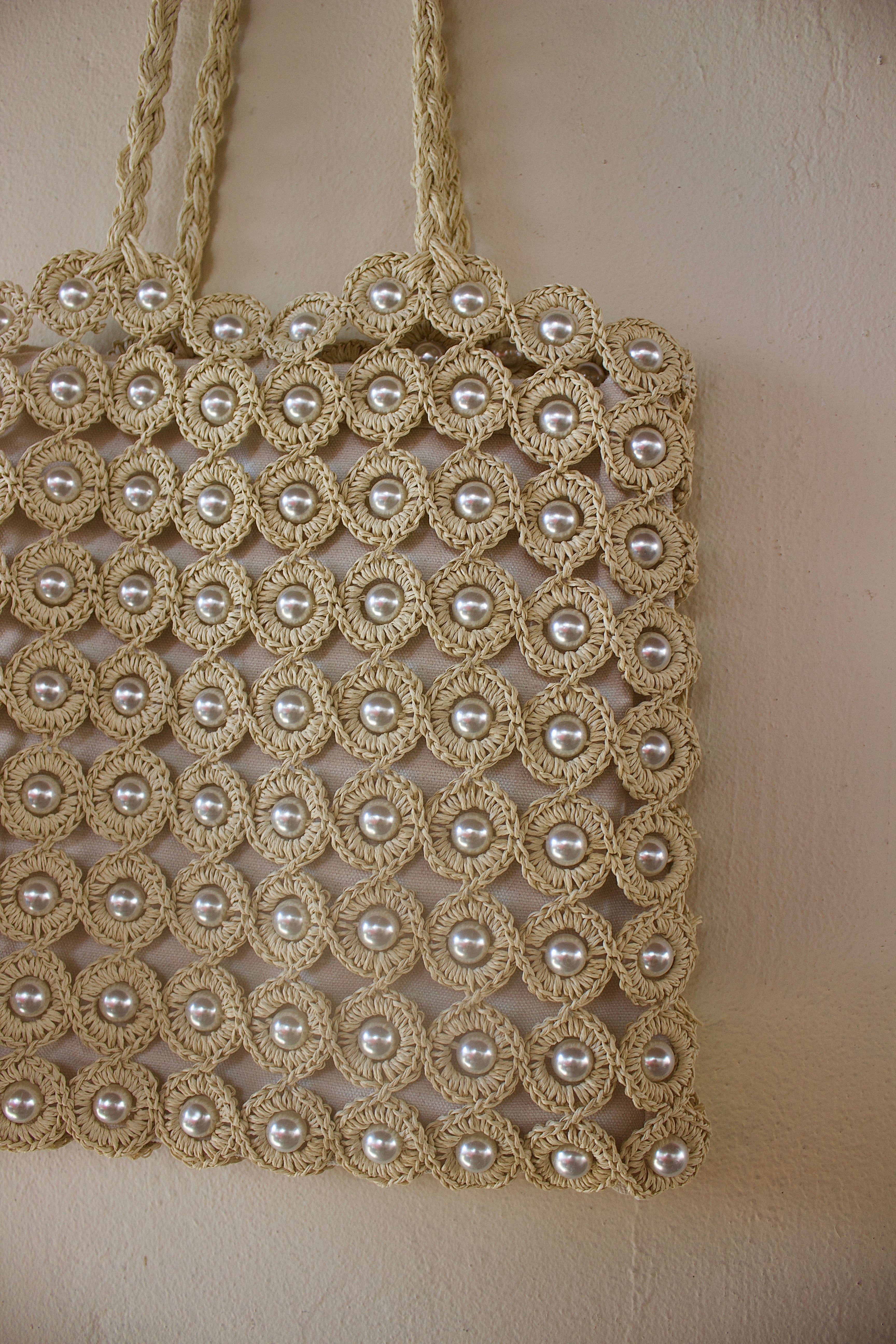 Pearls Beachy Totebag