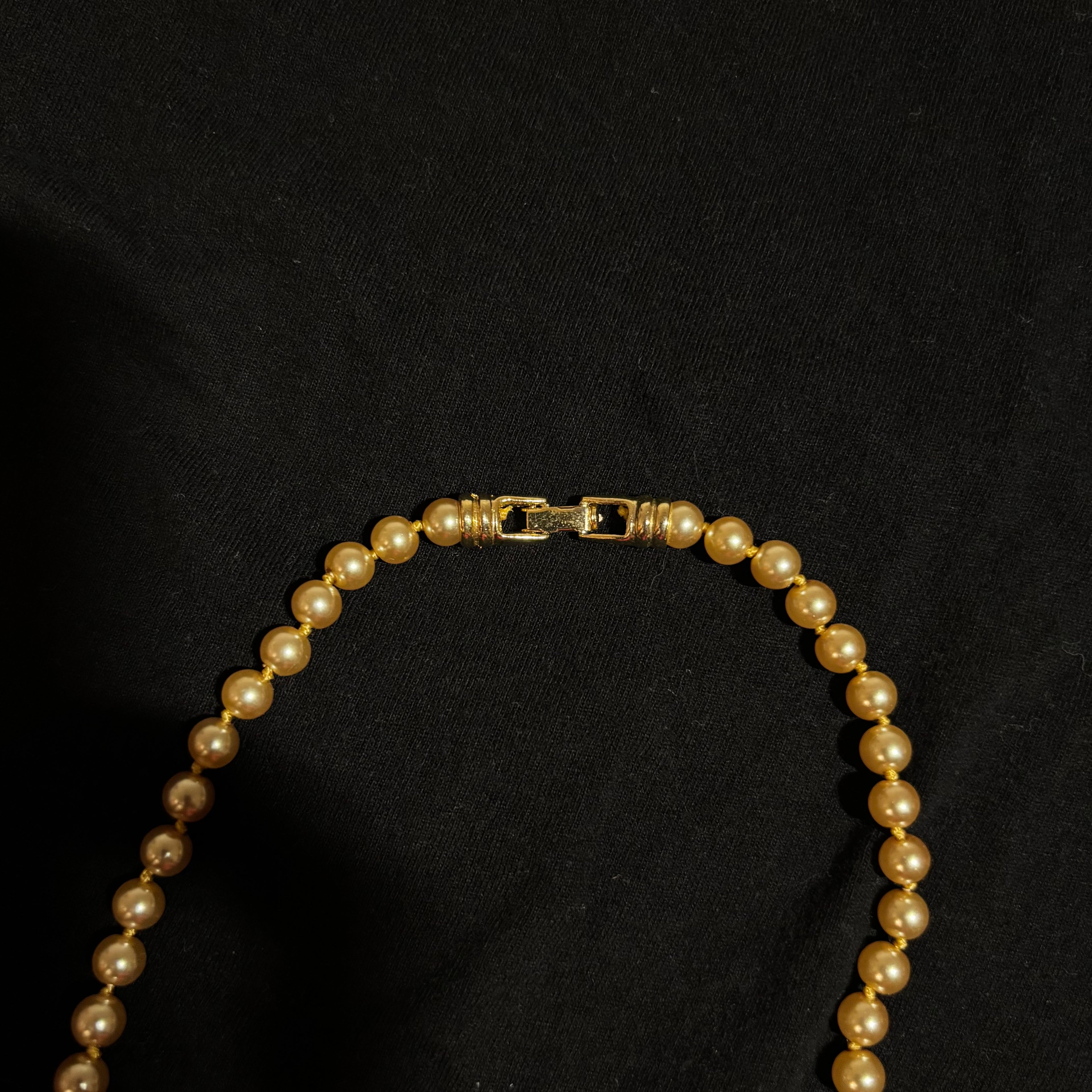 Vintage Pearls Necklace