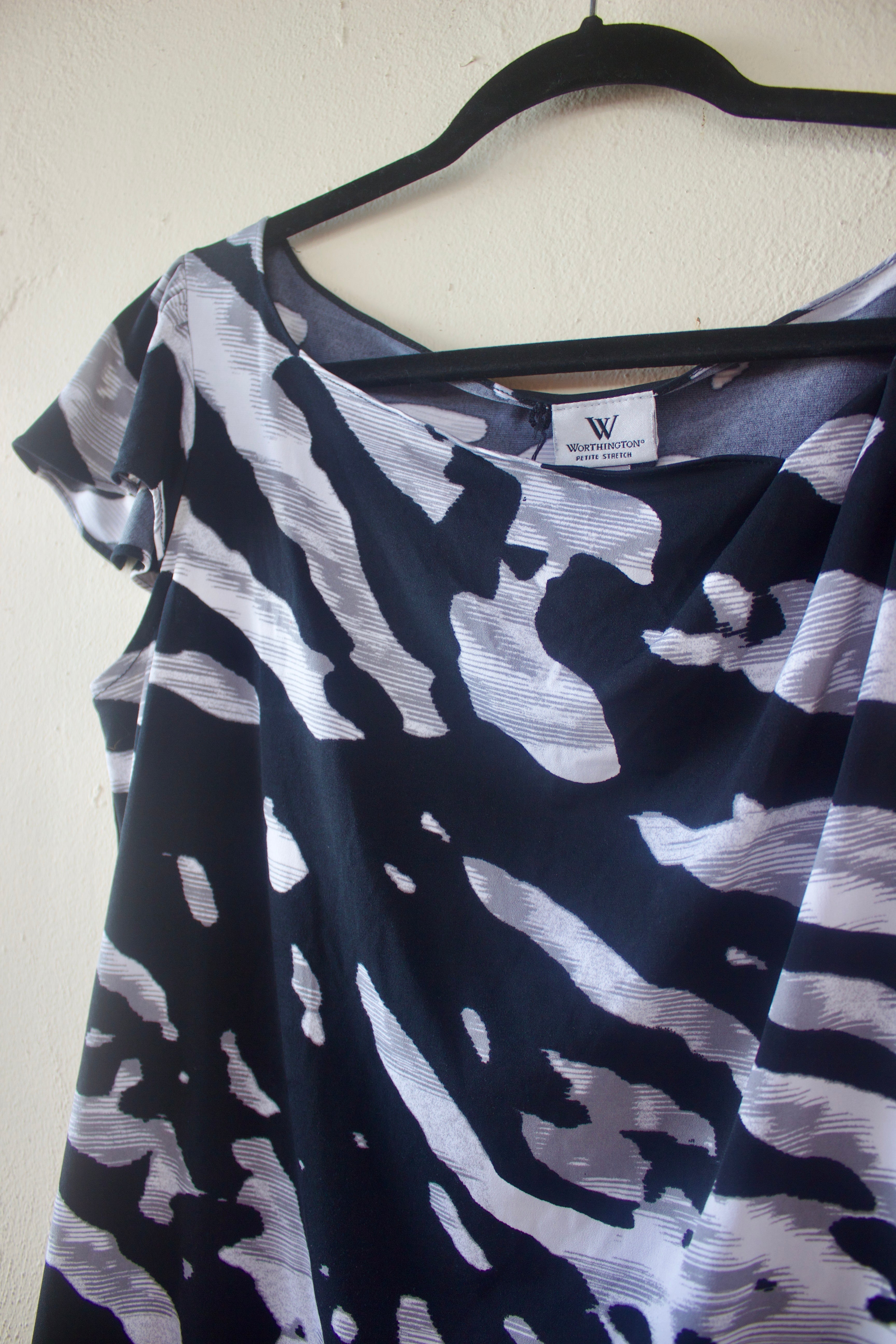 Short Sleeve B&W Top
